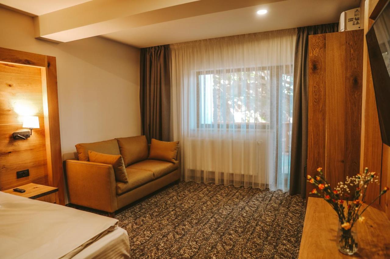 Popasul Domnesc- Resort& Spa- Vue Pensiune